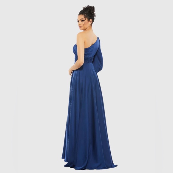 MAC DUGGAL
One Shoulder Bishop Sleeve Flowy Gown - Picture 3 of 15